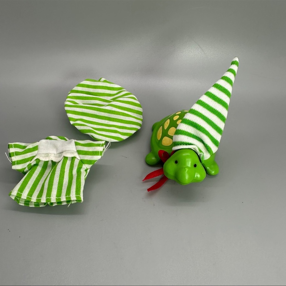 1980s Vintage Strawberry Shortcake Tea Time Turtle (Apple Dumpling Pet) Lot